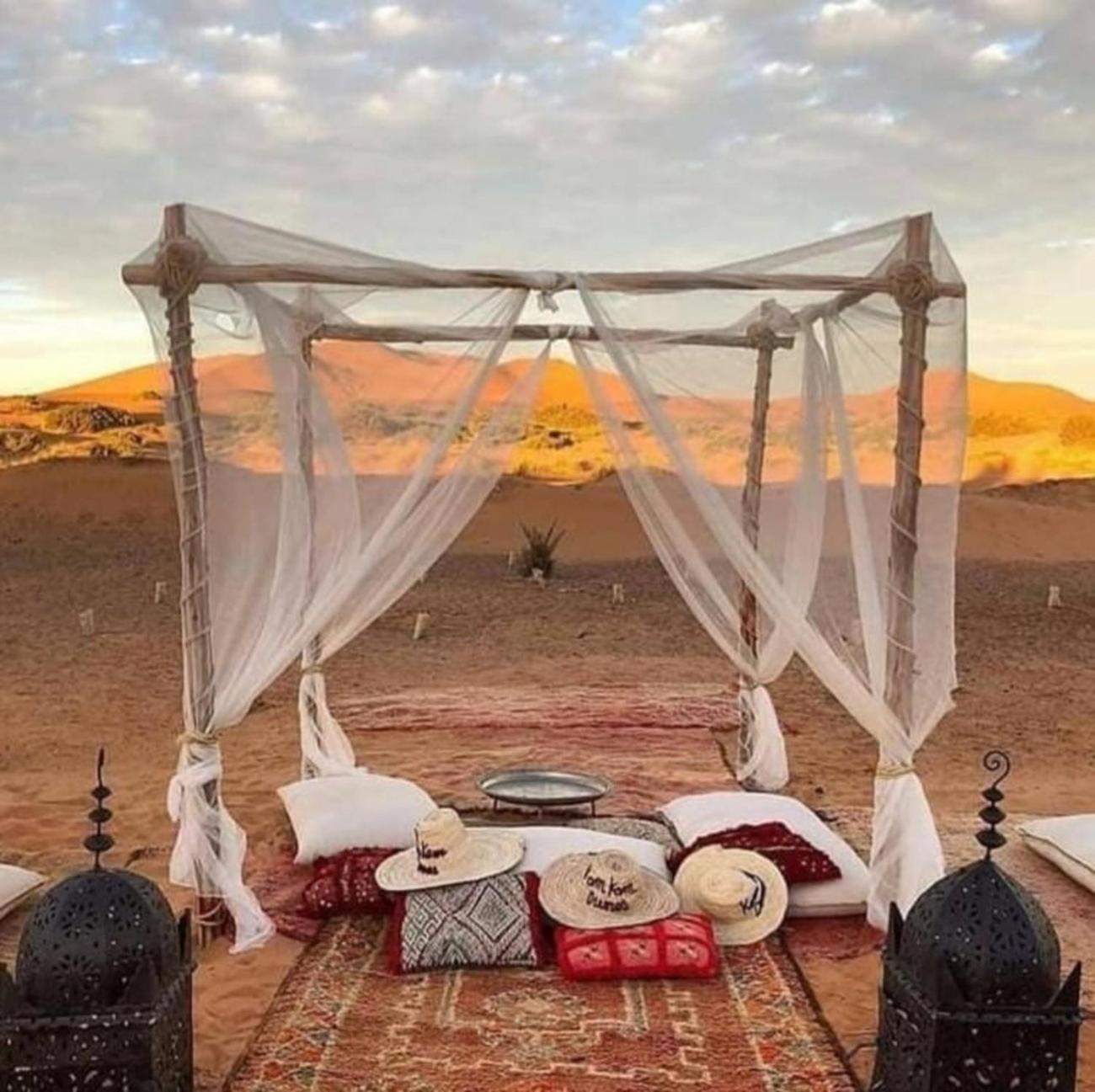 Royal Sands Camp Merzouga Exterior photo