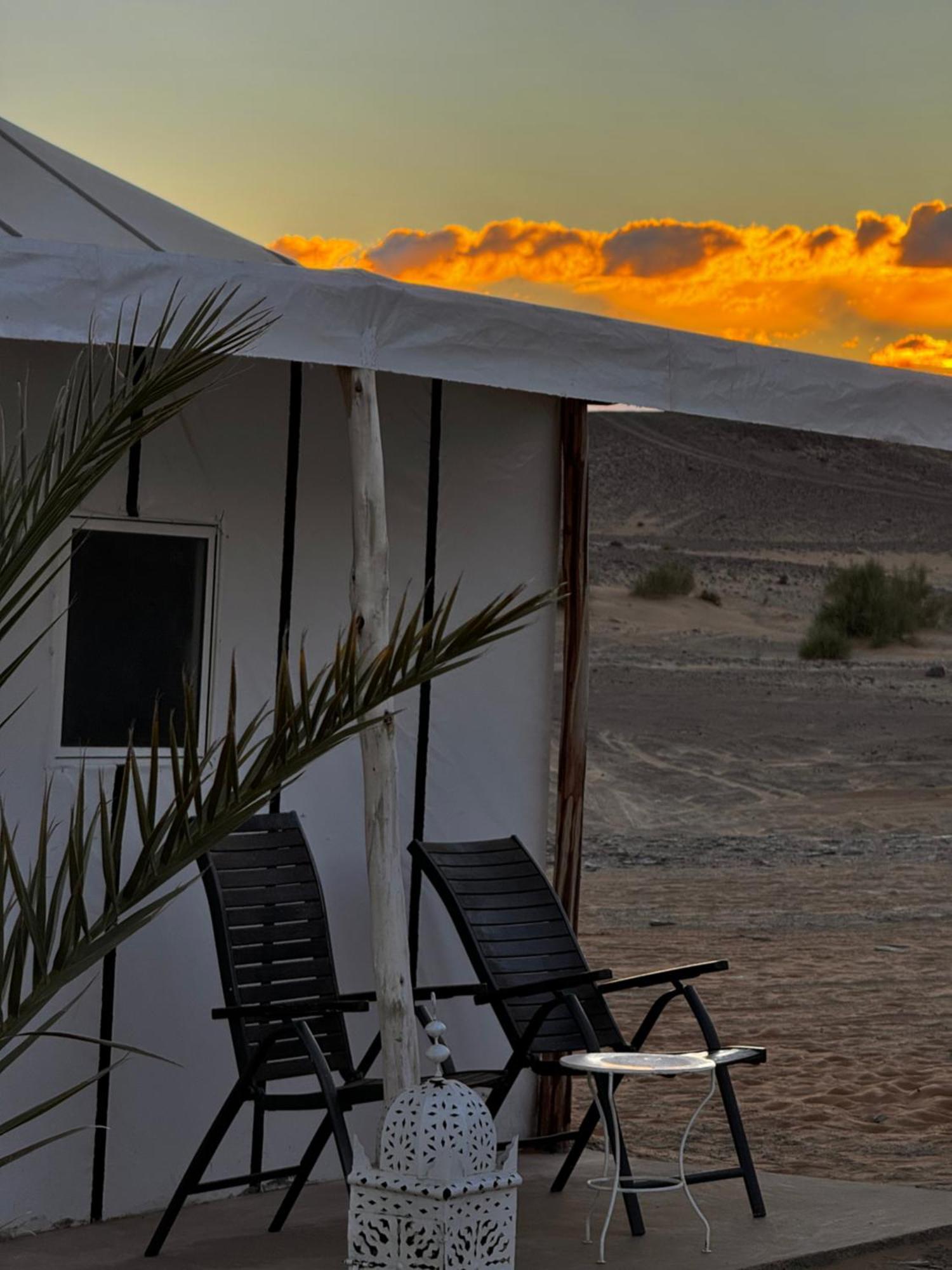 Royal Sands Camp Hotel Merzouga Exterior photo